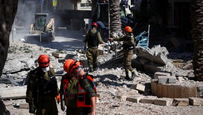 Израел и Иран си размениха нова серия атаки след удара на САЩ