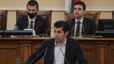 Депутатите обсъждат конфликта между Украйна и Русия