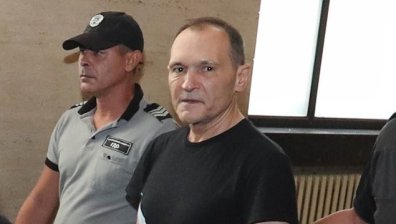 Божков: Няма да обжалвам прекратяването на делото срещу Борисов