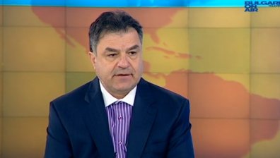 Докъде стигнаха преговорите на автобусните превозвачи и управляващите?