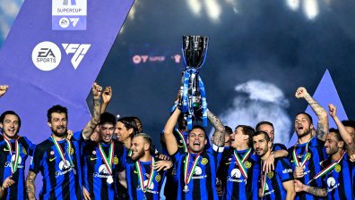 С гол в края на Лаутаро "Интер" удари "Наполи" и грабна Суперкупата