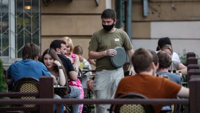Антикоронавирусен пропуск в Москва: В ресторантите се влиза след ваксинация или прекаран Ковид-19