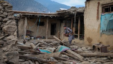 Земетресението в Афганистан е отнело повече от 1400 човешки живота