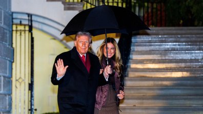 Умора и стареене: Тръмп се сблъсква с реалностите на възрастта (+СНИМКИ)