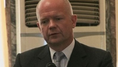 Великобритания призна новата власт в Либия