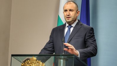 Радев поздрави Байдън и поиска напредък в диалога за безвизовите пътувания