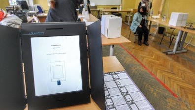 Рекордно скъпа ли е предизборната кампания на партиите?