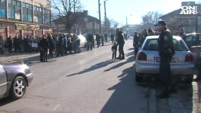 Протест затвори за половин час Главен път Е79 край село Джерман