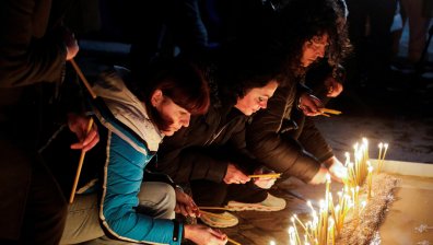 Бдение в памет на убитите при масовата стрелба в Черна гора