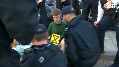 Над 1000 са арестуваните екоактивисти от протестите в Лондон