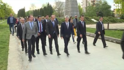 Монтана, Кнежа, Мизия... Румен Радев видя проблемите на Северозапада