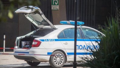 Задържаха двама мъже в Шумен за измами с бързи кредити чрез чужди данни