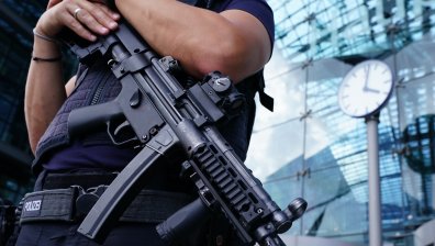 Откриха мъртъв руски дипломат пред посолството в Берлин