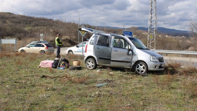 Навръх 8 март жени катастрофираха край Благоевград, една е в болница