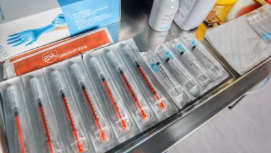 Хаос с данните за броя на ваксинираните в България заради препарата на Janssen