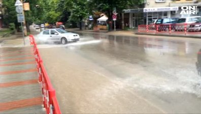 Лошото време е във вихъра си, но ситуацията остава нормална
