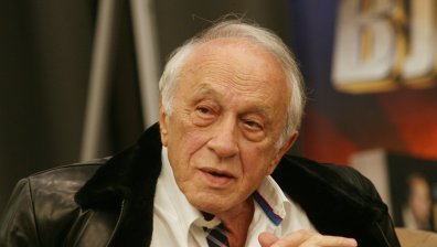 Почина дългогодишният главен редактор на вестник "Труд" Тошо Тошев