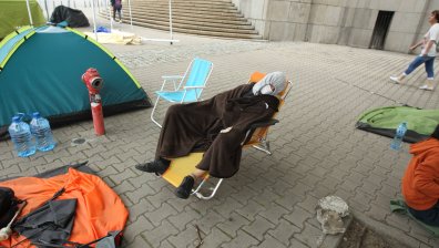 Протестиращи за акцията с палатките: Изманипулираха ни, нарушиха ни правата