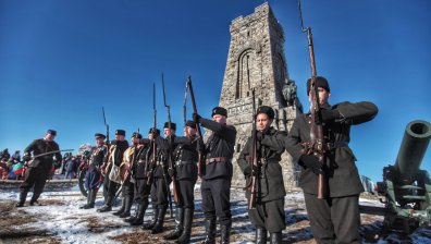 Неописуемата емоция на връх Шипка през фотобектива (СНИМКИ)