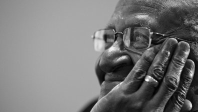 Почина емблематичният борец срещу апартейда Дезмънд Туту