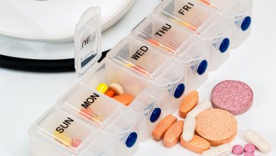 Ще плащат ли хронично болните сами лекарствата си?