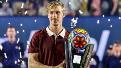 Денис Шаповалов спечели титлата в Мексико