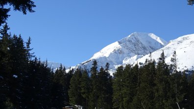 С риск за живота спасители свалиха телата на загиналите туристи в Пирин