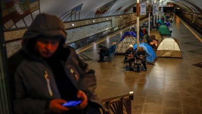 Животът на украинците под прицела на дронове и ракети (СНИМКИ)
