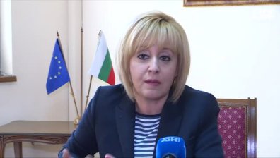 Мая Манолова с остра критика към ЦИК