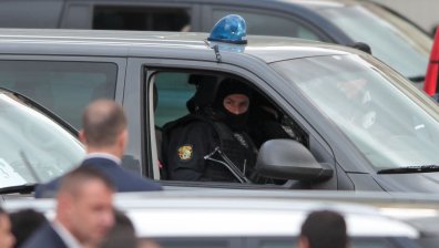 ГДБОП удари наркобанда в София, в нея и двама полицаи