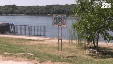 Русенци намират прохлада край реката