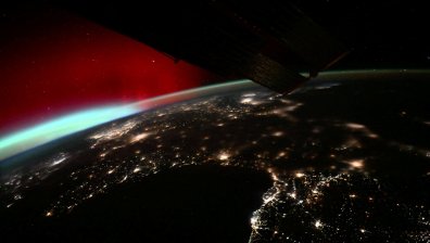 Метеори, затъмнение и парад от планети: Небето през февруари с богата програма