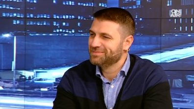 За първи път партиите се обединиха срещу "Пакета Макрон", изтъкна бивш министър