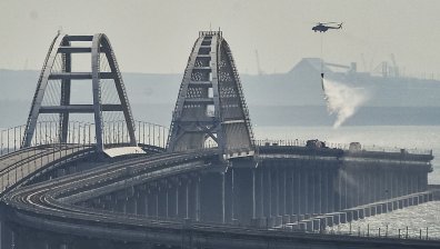 Възмездие за Кримския мост или планирана атака: Как се стигна до ударите в Украйна?