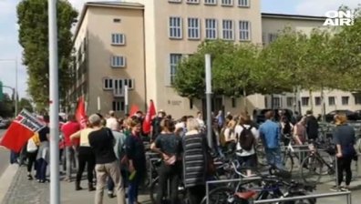 Масови протести в Дрезден против миграцията - до сблъсъци не се стигна