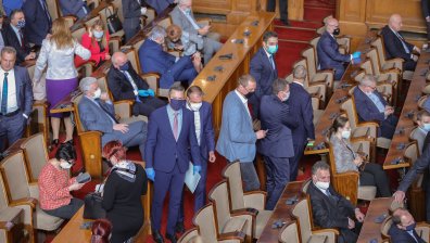 НС заседава извънредно, ще изслушат Борисов за Ковид-19