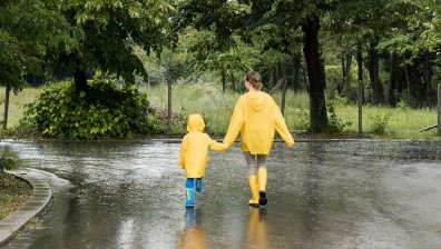 Облачно и дъждовно време в сряда с температури до 22 градуса