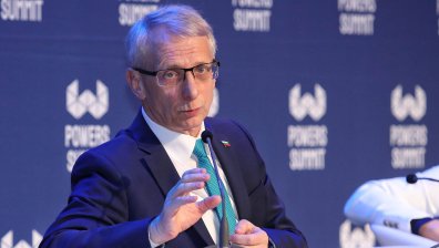 Николай Денков официално откри форума за бизнес и политика Powers Summit