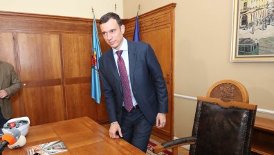 Терзиев след решението на ВАС за боклука: "Няма да подписваме договори под натиск"