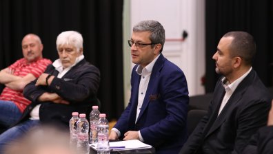 ГЕРБ ще работи за фонд за подпомагане на нуждаещите се артисти