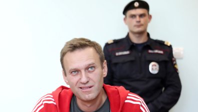 Опозиционерът Алексей Навални отново бе задържан