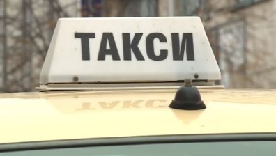 Столичани посрещат ЧНГ с по-скъпи таксита, София може да върне нощните автобуси