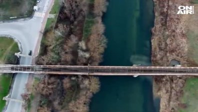 Течение отнесе мъж в Марица, спасители го издирват