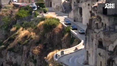 Жители на Матера уловиха сцени от новия "Джеймс Бонд" (Видео)