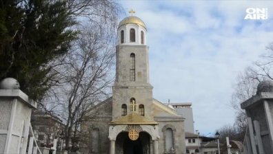 Спор в Кърджали: Защо ще има две церемонии за хвърлянето на кръста?