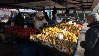ДКСБТ: Следим цените всеки ден, няма проблем на хранителния пазар