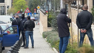 МВР арестува опасен престъпник, издирван от Черна гора за убийство