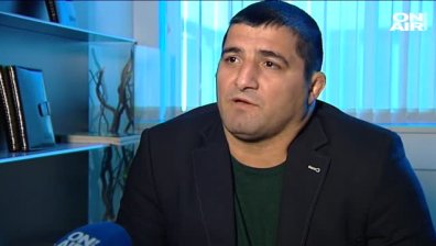 За първи път: Париж покани борците ни в цирк "Д'Ивер-Бульон"