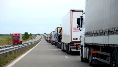 ТИР-овете, отбивани от "Дунав мост", няма да бъдат глобявани при промяна на маршрутната си карта