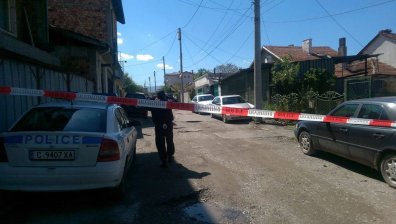 Таксиджията, който уби жена си, мъртъв